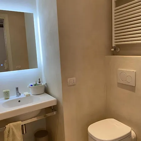 Lounge & Pool Apartment Stresa