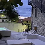 Lounge & Pool Appartement